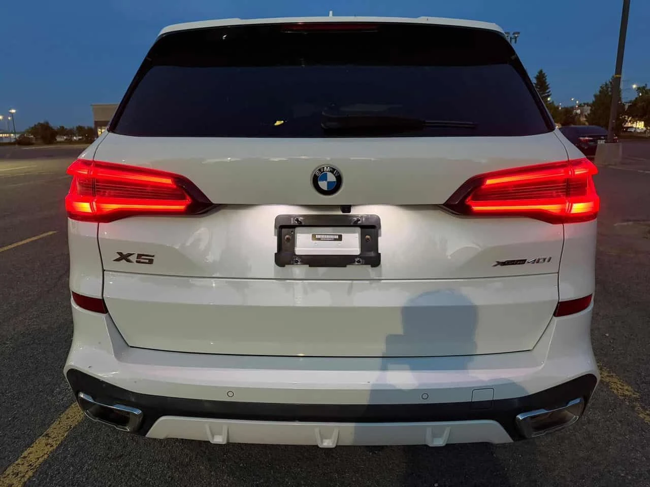 BMW X5 | xDrive40i | ЛАЗЕРИ | ОБДУХВАНЕ | HARMAN KARDON |, снимка 4 - Автомобили и джипове - 54783720