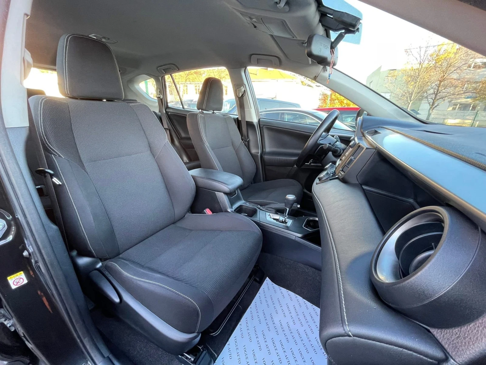 Toyota Rav4 2.0i* AWD* 150H.P., снимка 12 - Автомобили и джипове - 54813416