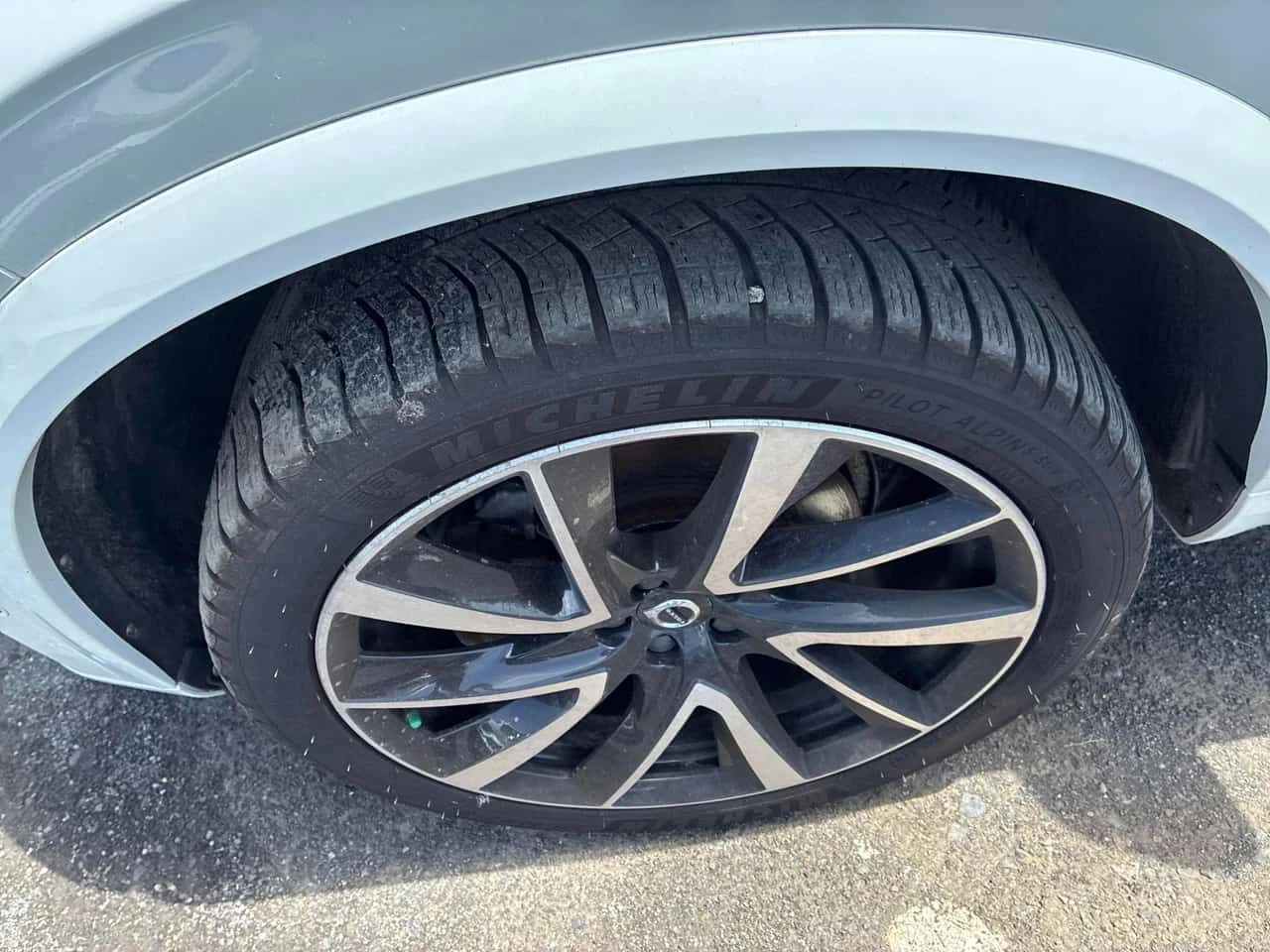 Volvo Xc90 * Plus Bright Theme * ГЛАВНО ПРЕДСТАВИТЕЛСТВО* , снимка 6 - Автомобили и джипове - 54835063