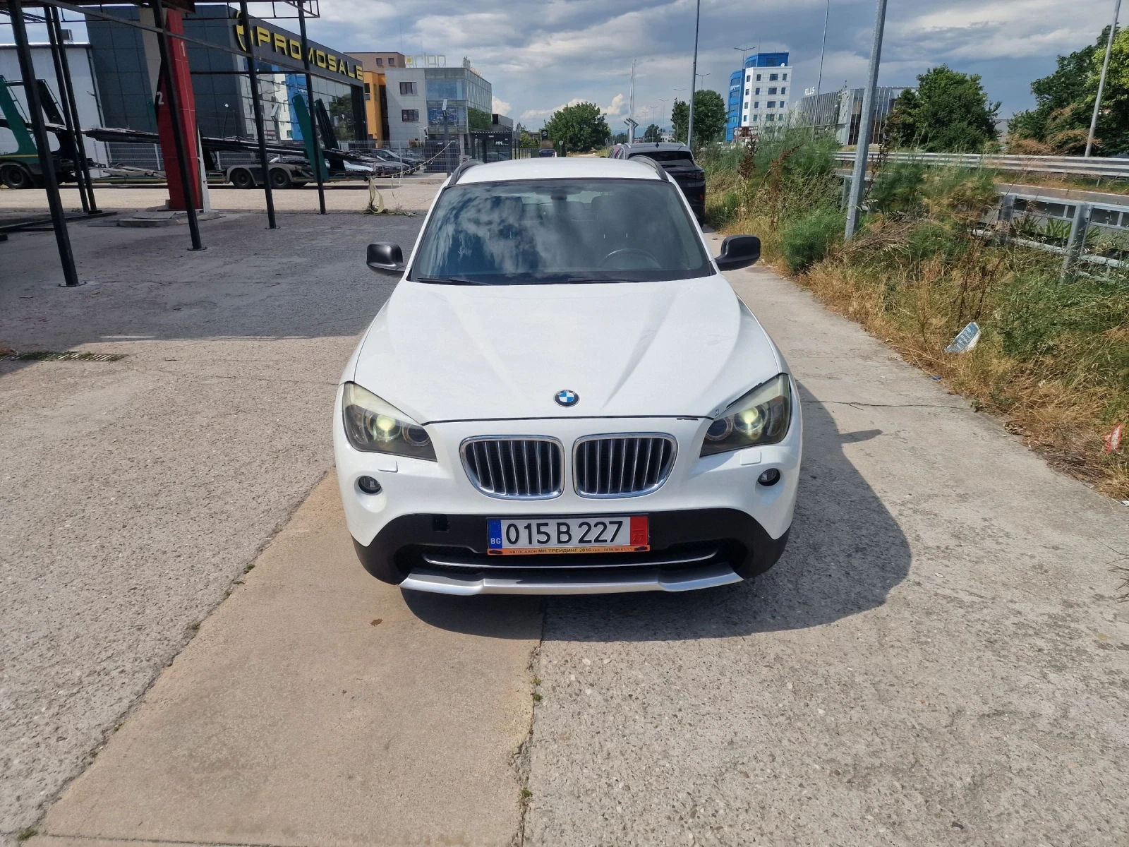 BMW X1 2.0-204-AVTOMAT-FEISLIFT, снимка 2 - Автомобили и джипове - 55225010