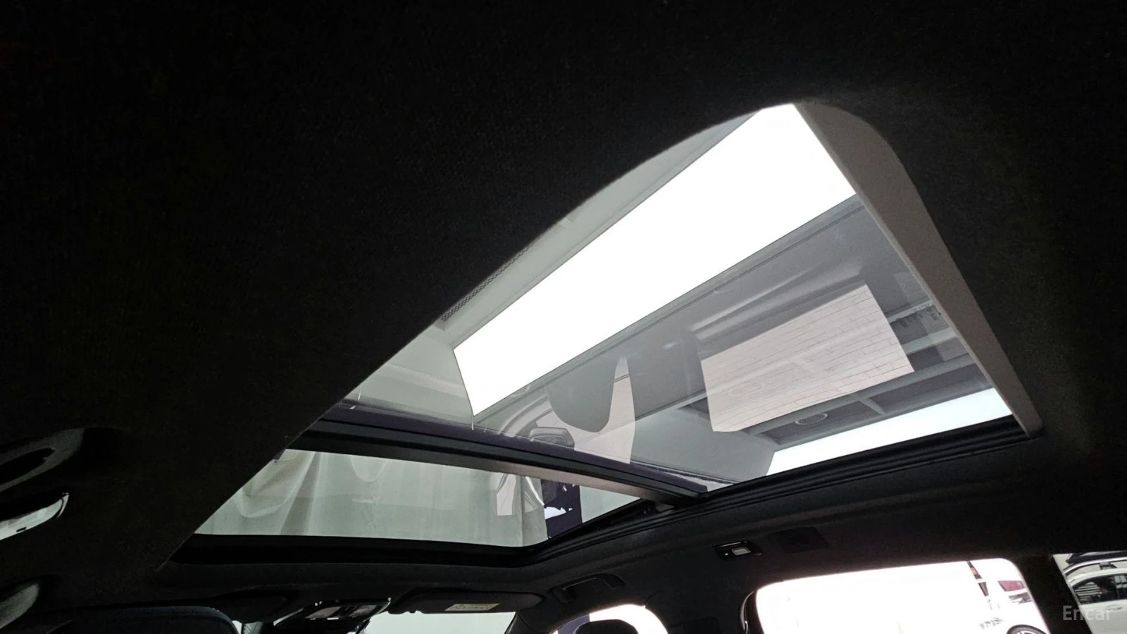 Volvo XC40 B4 Black Edition* КОЖА* НАВИ* ПАНО* 360, снимка 11 - Автомобили и джипове - 55466439