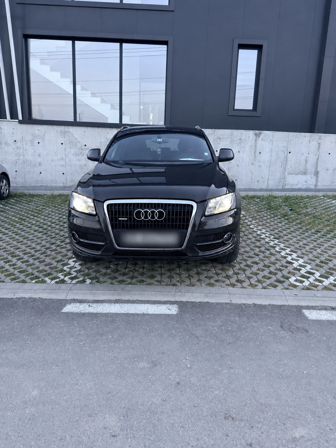 Audi Q5 3.0 tdi, снимка 2 - Автомобили и джипове - 55600506