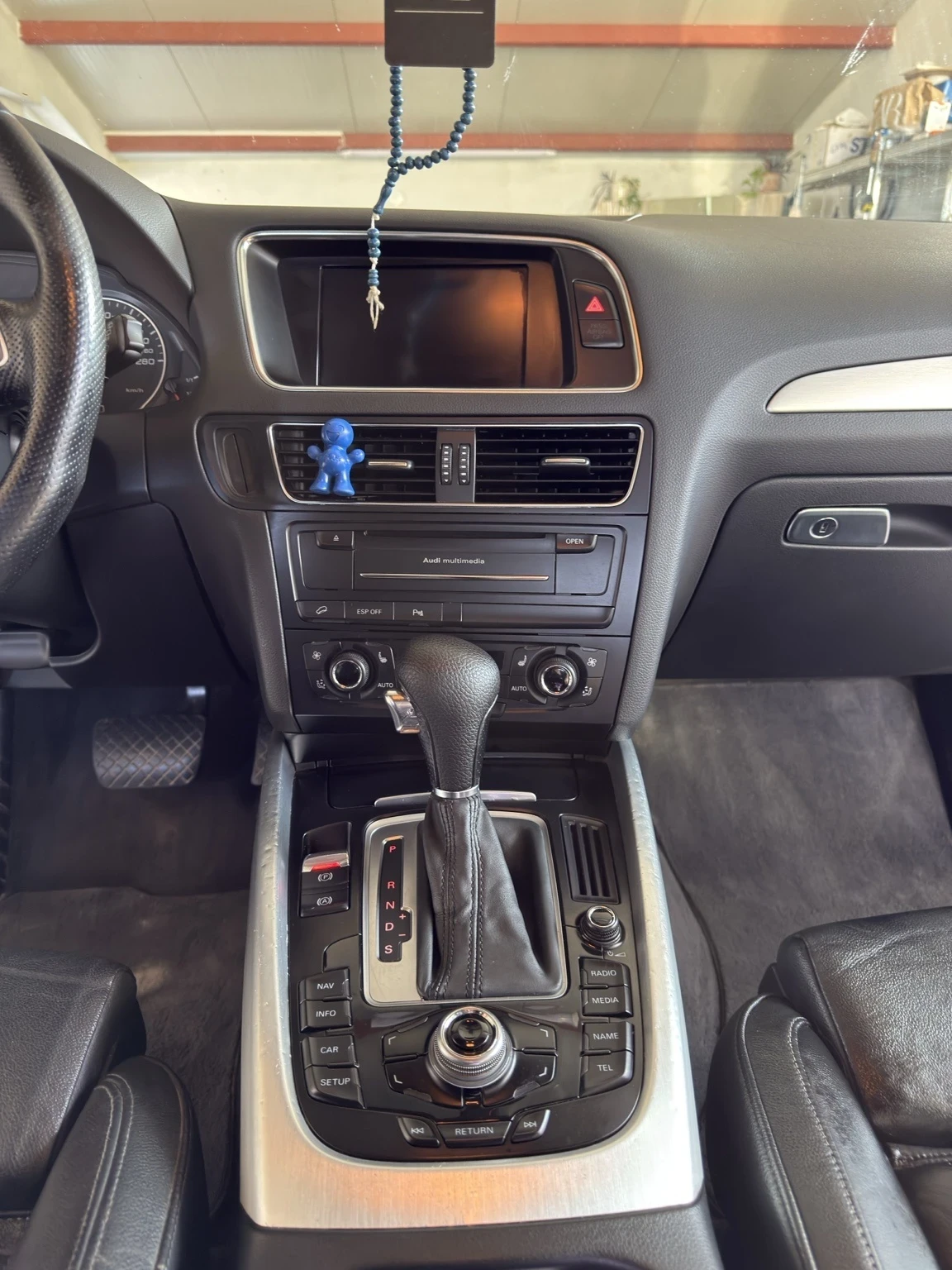 Audi Q5 3.0 tdi, снимка 8 - Автомобили и джипове - 55600506