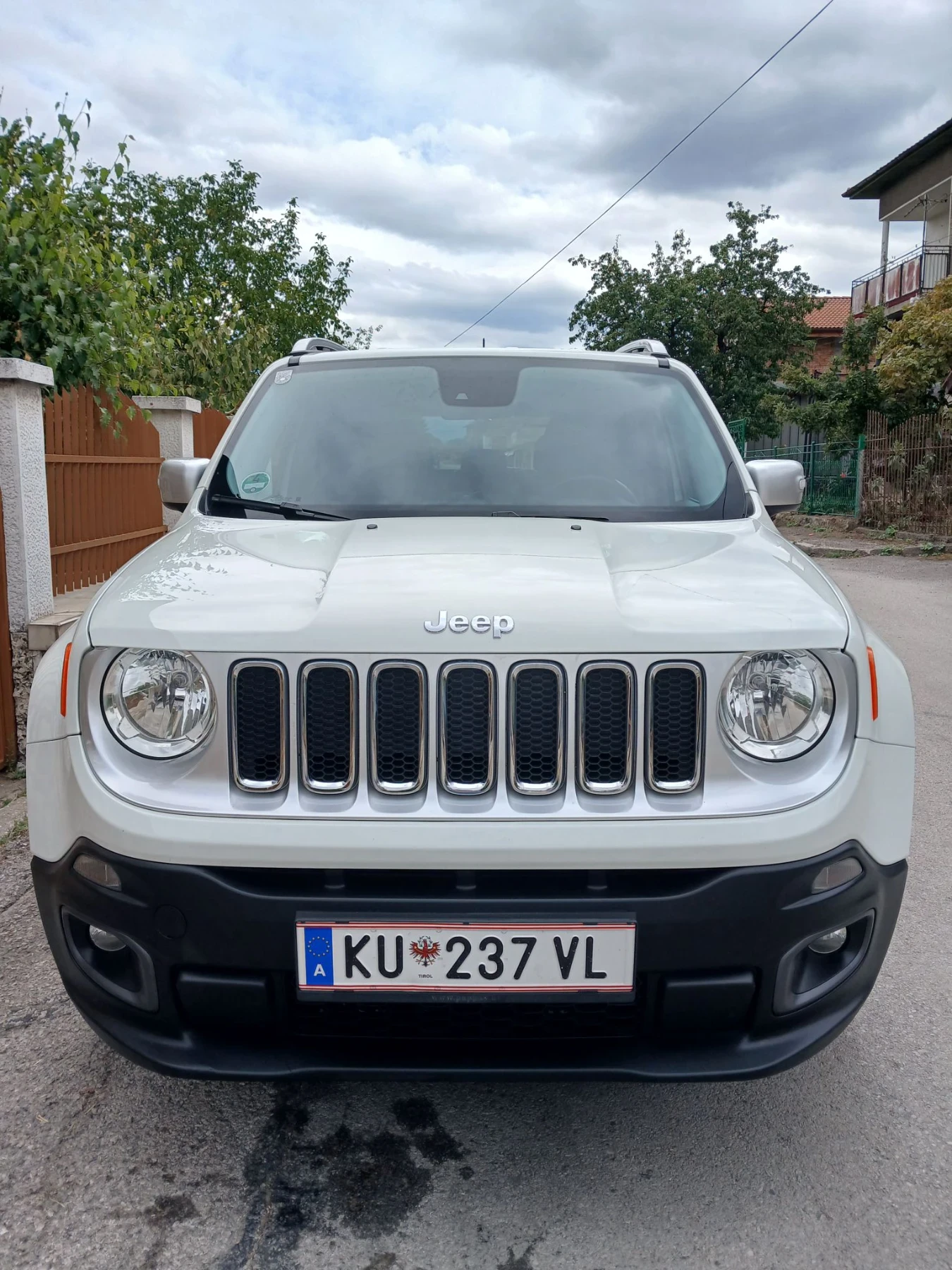 Jeep Renegade Limited, снимка 2 - Автомобили и джипове - 56234589
