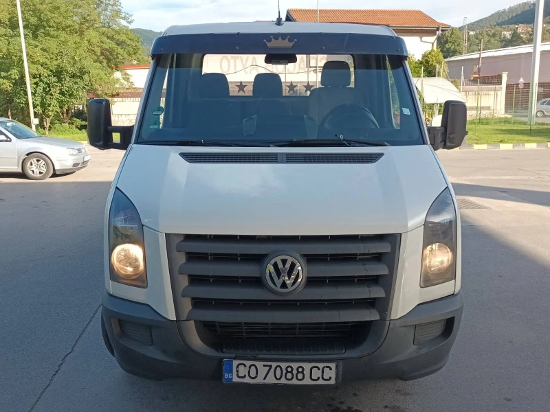 VW Crafter 2.5TDI/Специален/Топ състояние!, снимка 2 - Бусове и автобуси - 44858637