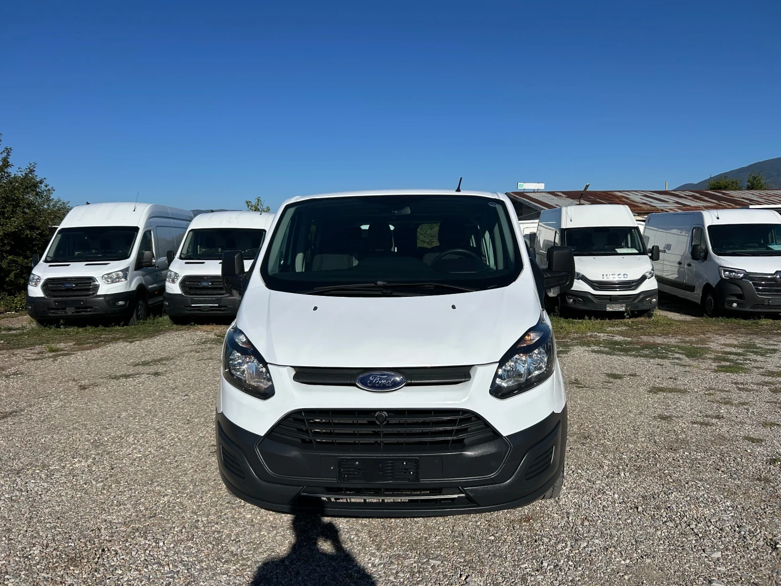 Ford Transit Custom 8+ 1 - изображение 2