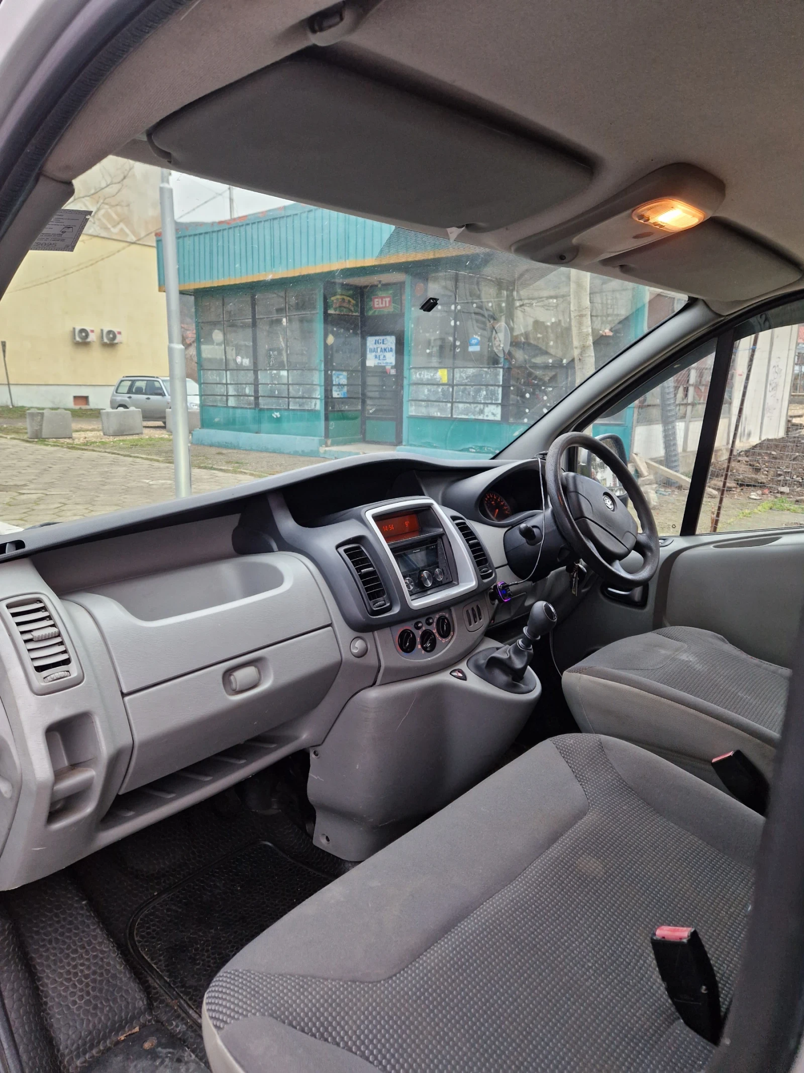 Opel Vivaro  - изображение 7