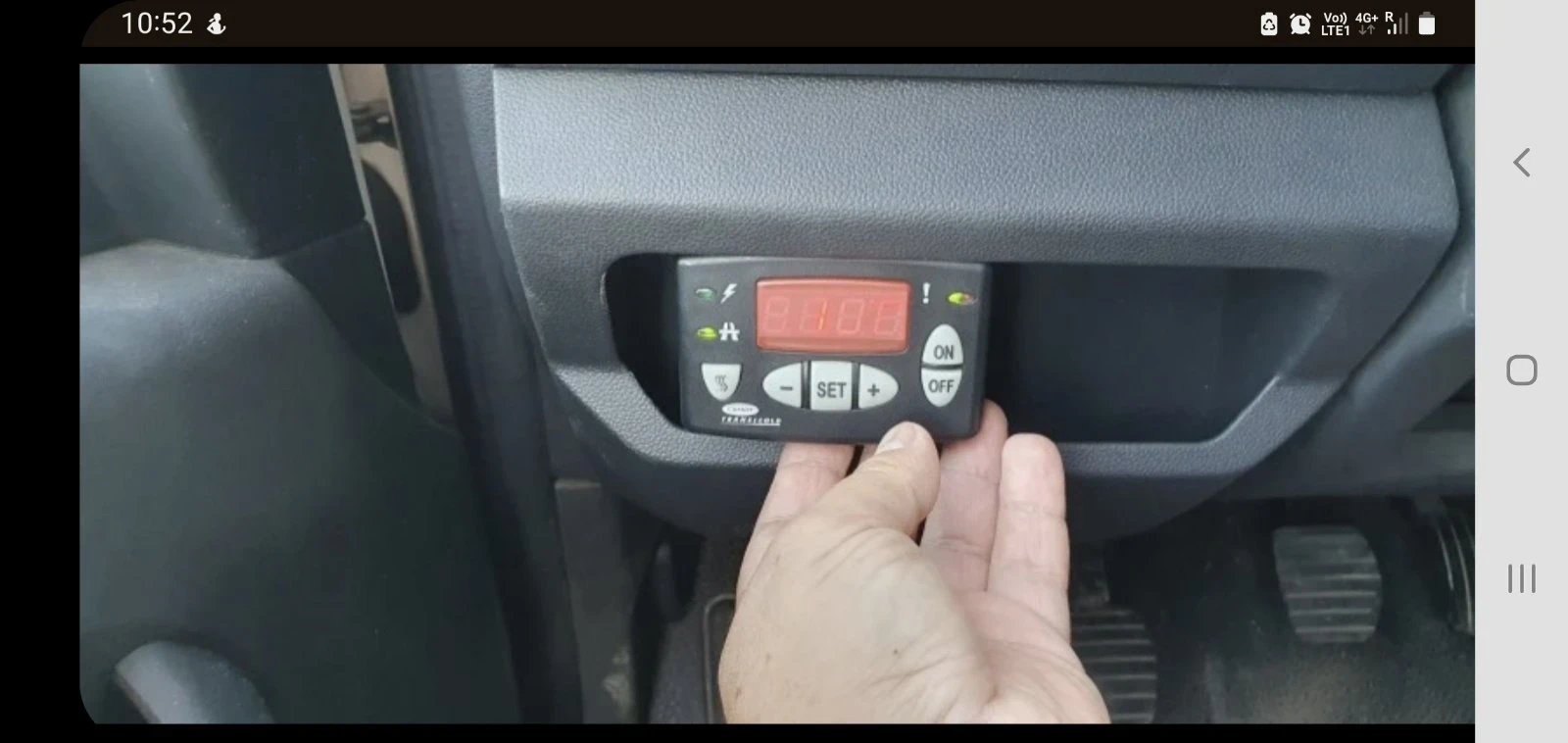 Renault Master Хладилен , снимка 5 - Бусове и автобуси - 54229506