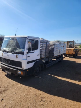 Mercedes-Benz 814, снимка 1