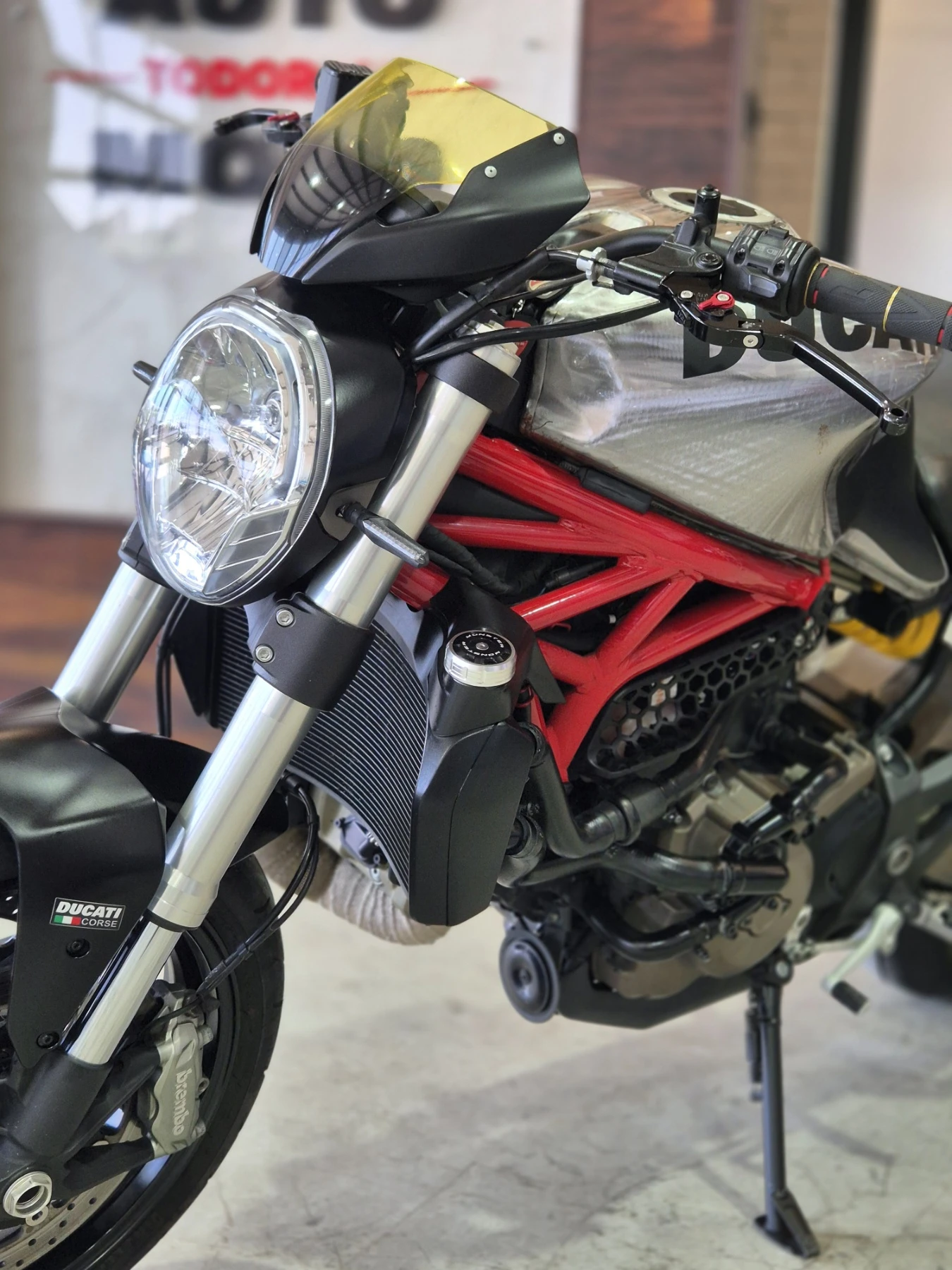 Ducati Monster 821 ABS TC Нов внос от Швейцария!!!, снимка 10 - Мотоциклети и мототехника - 55443791