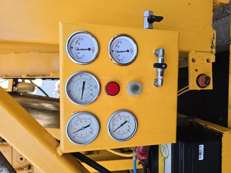 Компресори Друга Gardner-denver 14bar 17m3, снимка 5 - Индустриална техника - 52801046