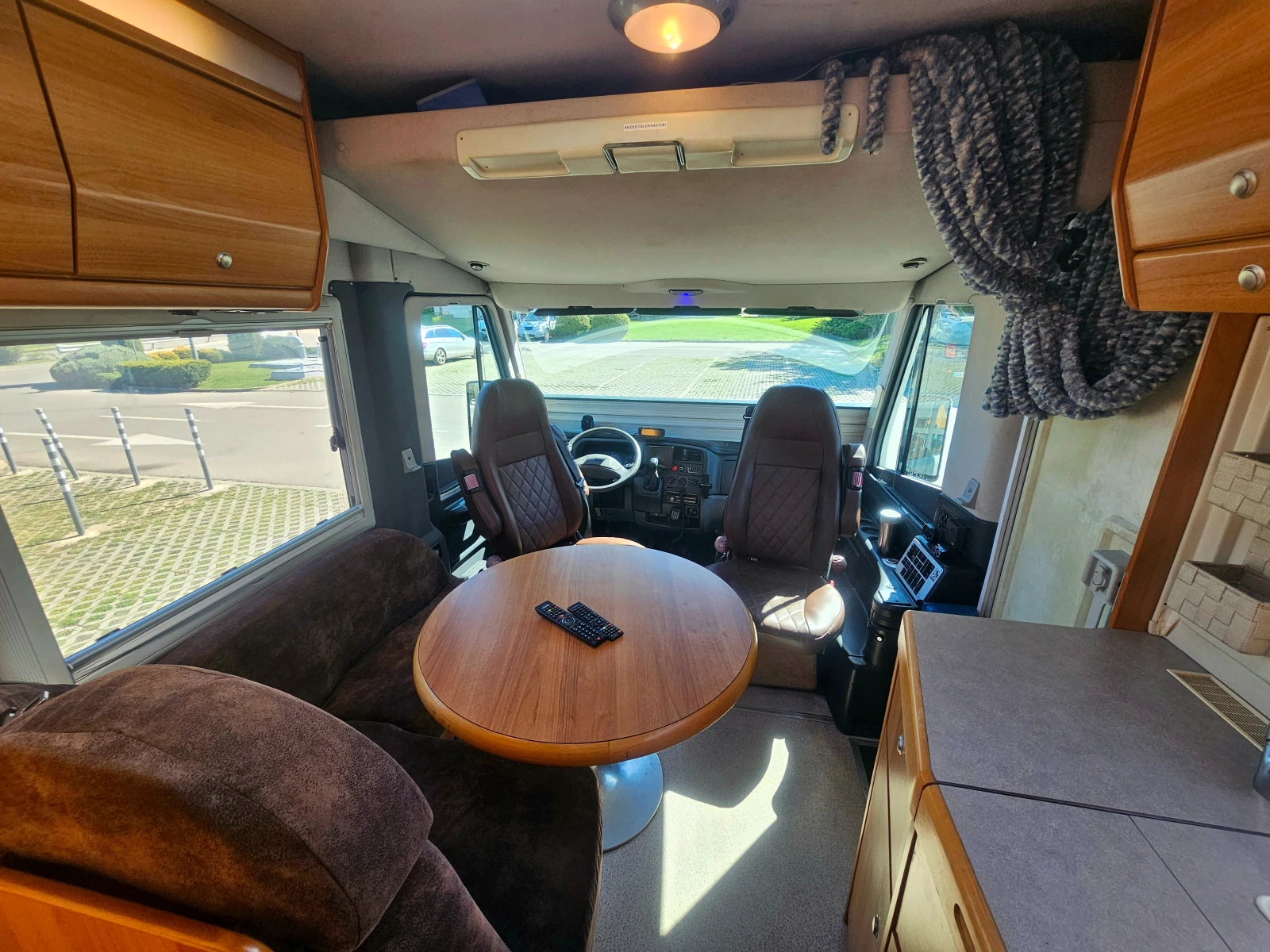 ������ Knaus Travel Liner, Alde, 3500kg, LiFePo4-200Ah | Mobile.bg � ����������� 11