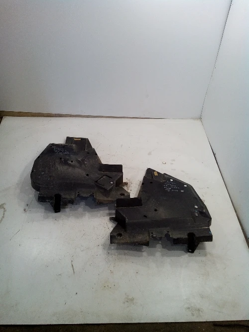 Кора под купе за Субару Аутбек