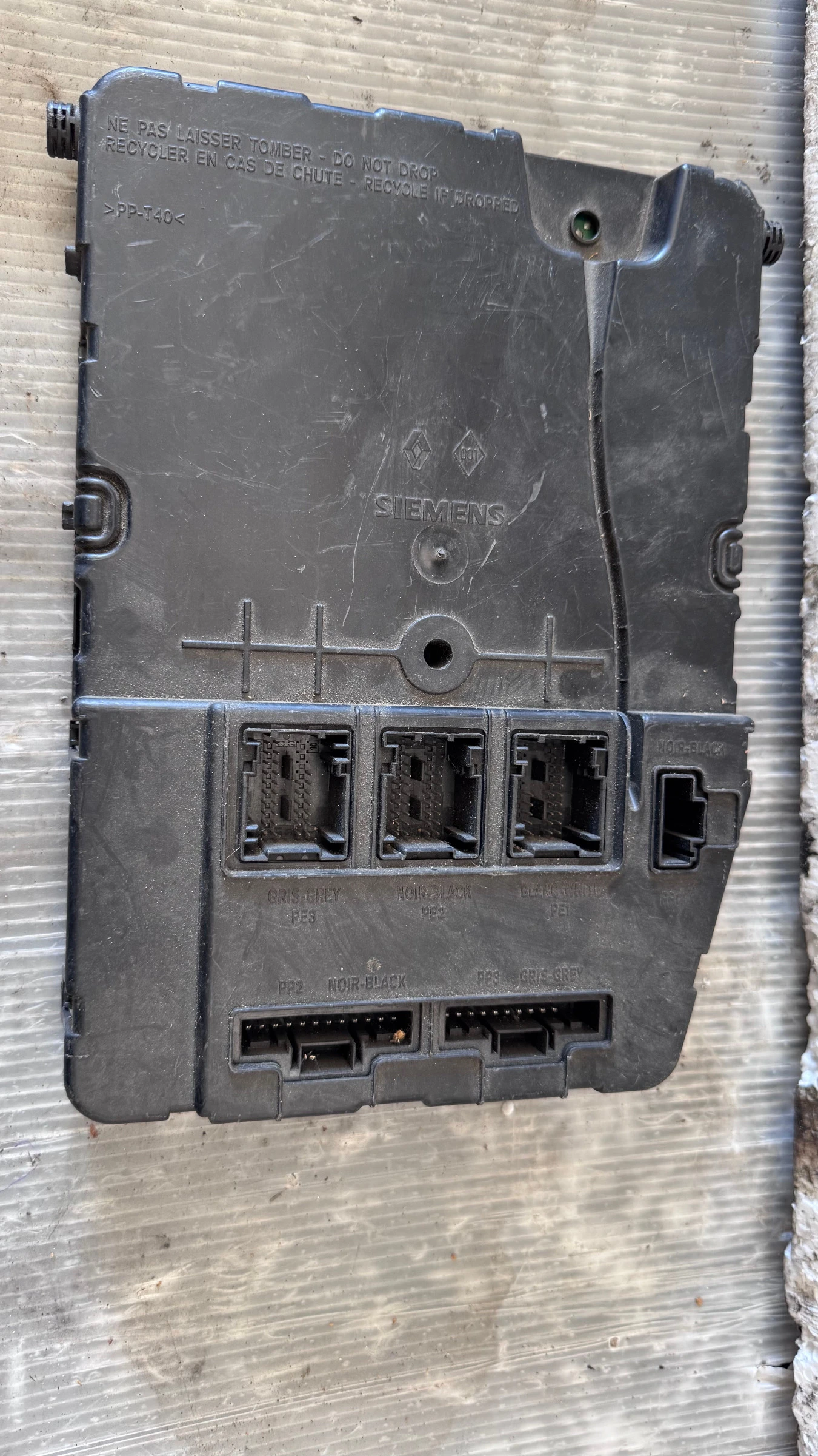 ��������� ����� (������� ����� BSI / BSM ) �� Renault Megane - 8200351183 | Mobile.bg � ����������� 1