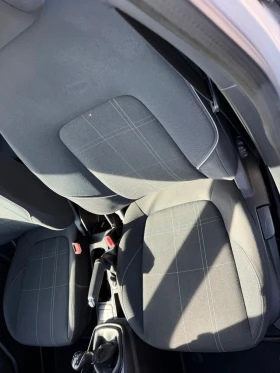 Ford Fiesta 1.1.86.ps. NAVI, снимка 12