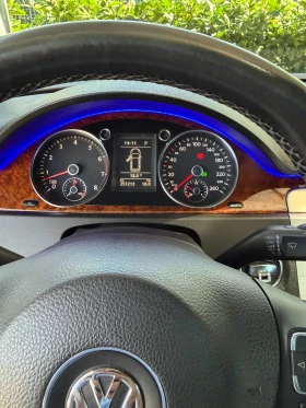 VW Passat 3.2 VR6 4Motion Highline Заводски "Sleeper", снимка 12