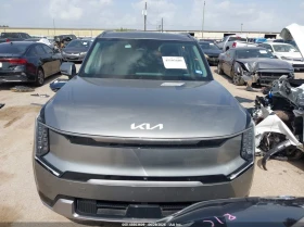 Kia EV9 Land, снимка 13