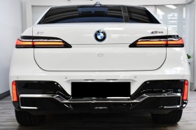 BMW i7 M70/ xDrive/ THEATRE SCREEN/ CARBON/ B&W/ PANO/ , снимка 5 - Автомобили и джипове - 45339006
