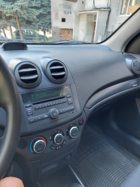 Chevrolet Aveo 1.2 Климатик, снимка 8