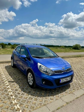     Kia Rio 1.4i Automatic, 2  