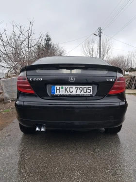 Mercedes-Benz C 220, снимка 4