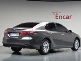 Toyota Camry 2.5L HYBRID/KEYLESS/3 РЕЖИМА НА КАРАНЕ | Auto.bg — изображение 2