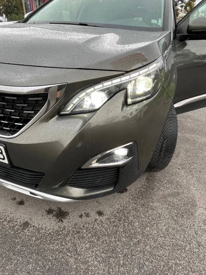 Peugeot 3008 1.6 BlueHDi 120hp Allure KEY LESS GO, снимка 15 - Автомобили и джипове - 47493481