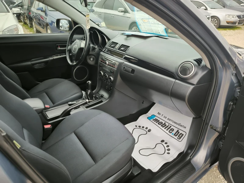 Mazda 3 1.6I, снимка 7 - Автомобили и джипове - 48226468