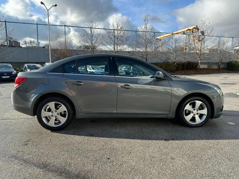 Chevrolet Cruze 2.0D 163 к.с. , снимка 5 - Автомобили и джипове - 48295341