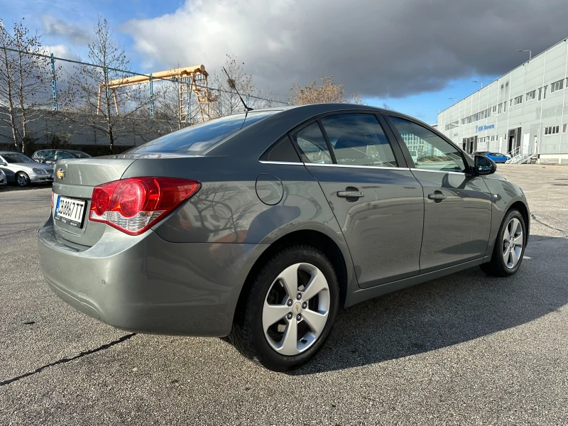 Chevrolet Cruze 2.0D 163 к.с. , снимка 4 - Автомобили и джипове - 48295341