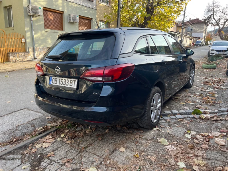 Opel Astra 1.6CDTI ИСТОРИЯ, снимка 4 - Автомобили и джипове - 48441025