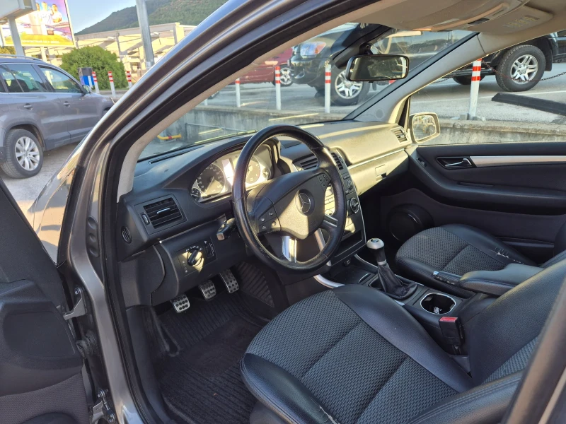 Mercedes-Benz B 180 CDI, снимка 8 - Автомобили и джипове - 51955189