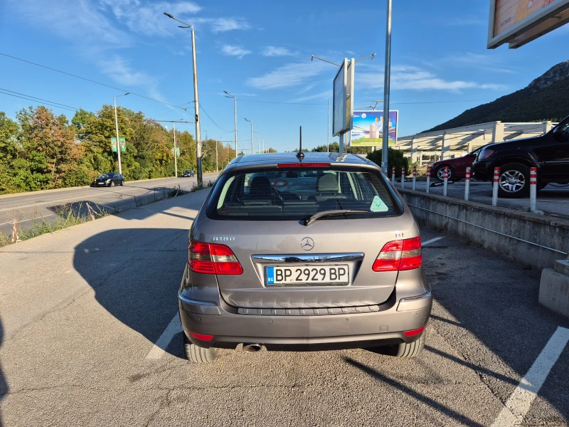 Mercedes-Benz B 180 CDI, снимка 5 - Автомобили и джипове - 51955189