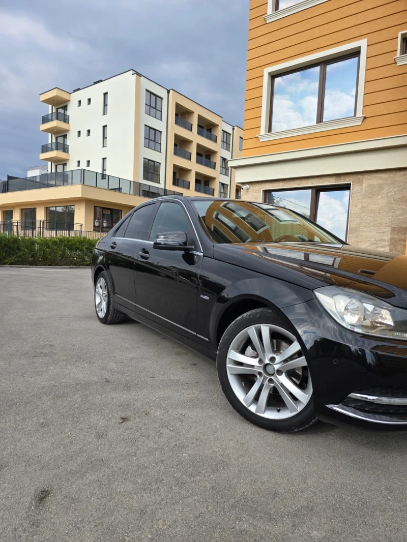 Mercedes-Benz C 180, снимка 7 - Автомобили и джипове - 52316485