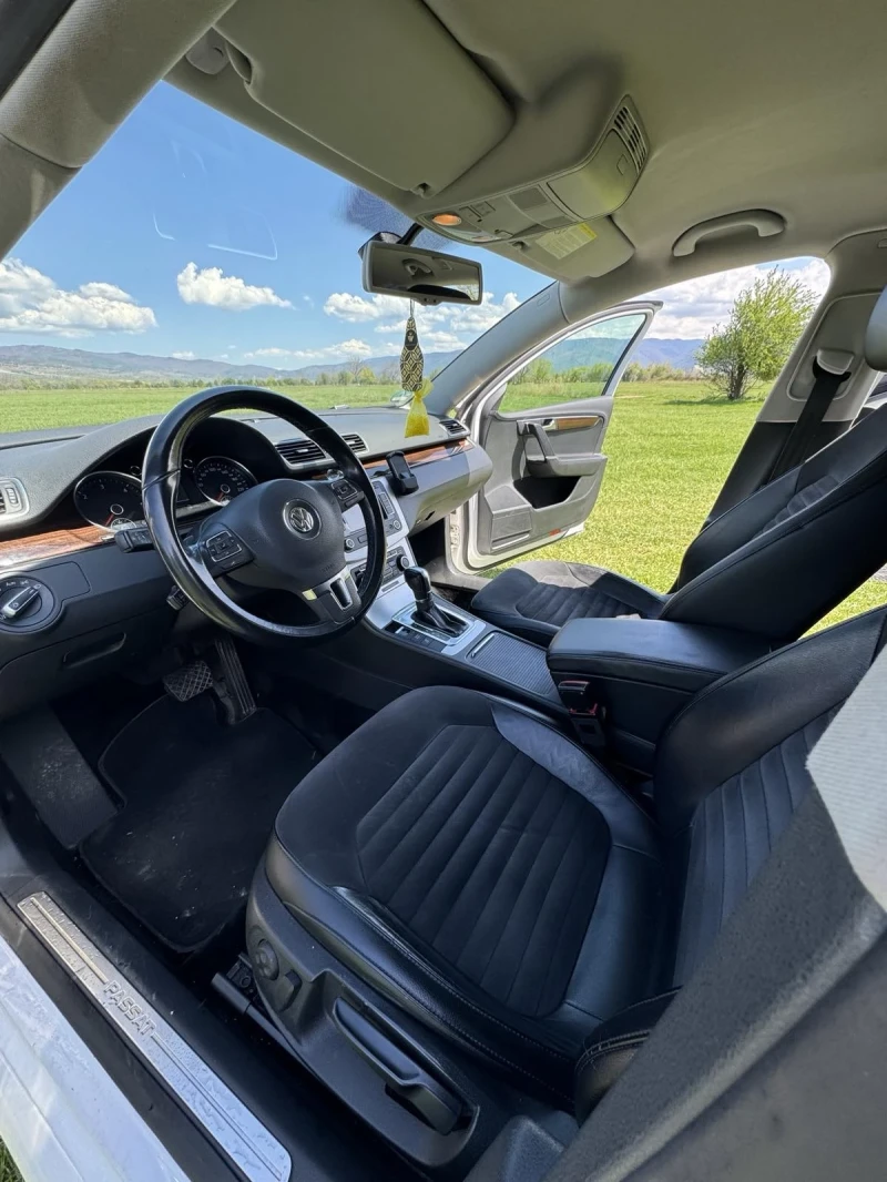VW Passat 2.0TDI, снимка 9 - Автомобили и джипове - 52466300