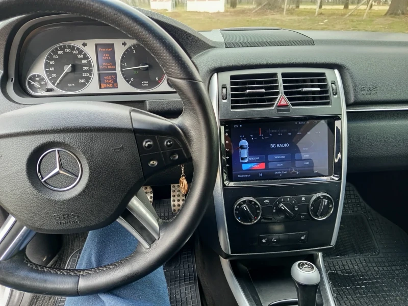Mercedes-Benz B 180 CDI, снимка 10 - Автомобили и джипове - 53296777