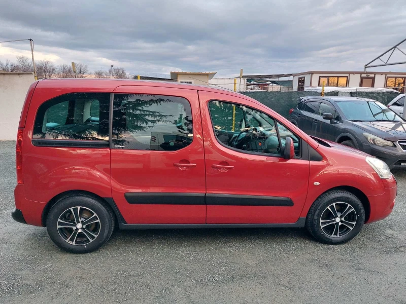 Citroen Berlingo 1.6, hdi, Мултиспейс, снимка 12 - Автомобили и джипове - 53404495