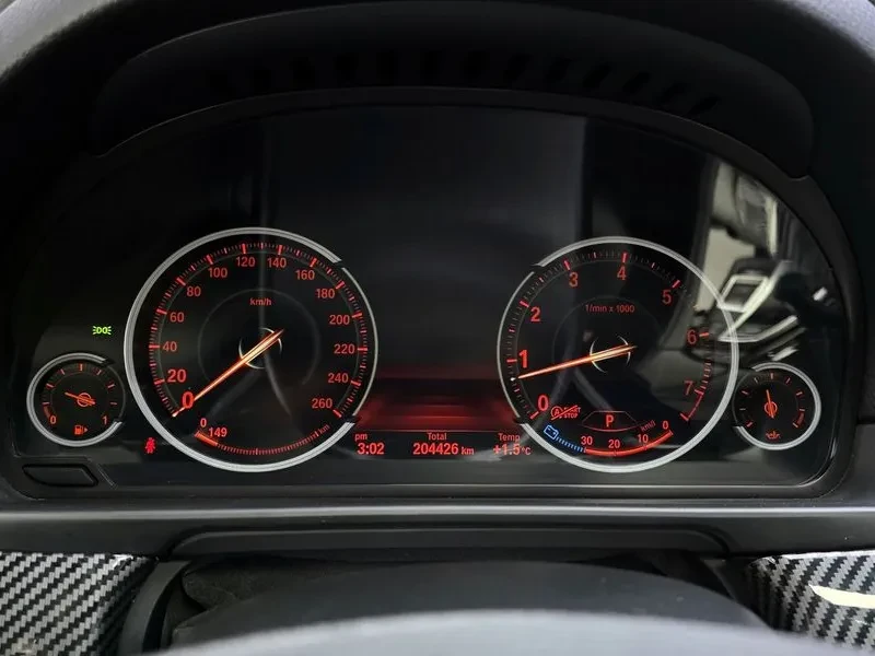 BMW 520, снимка 8 - Автомобили и джипове - 54592015