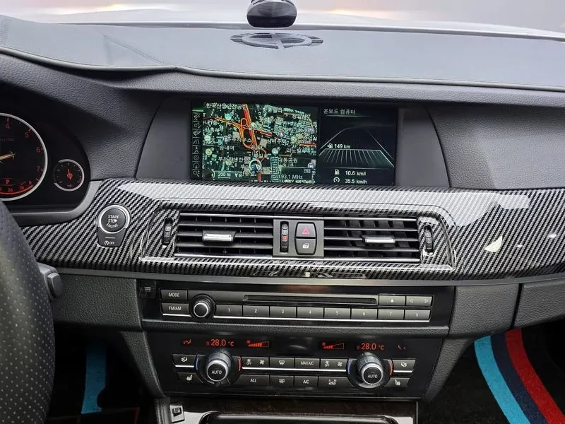 BMW 520, снимка 14 - Автомобили и джипове - 54592015