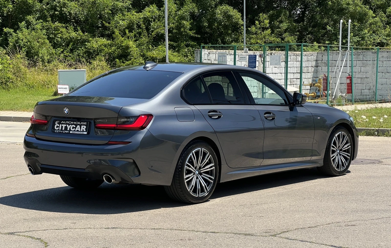 BMW 320 d/ xDrive/ M-SPORT/ SHADOW LINE/ CAMERA/ LED/ПЕЧКА - изображение 6