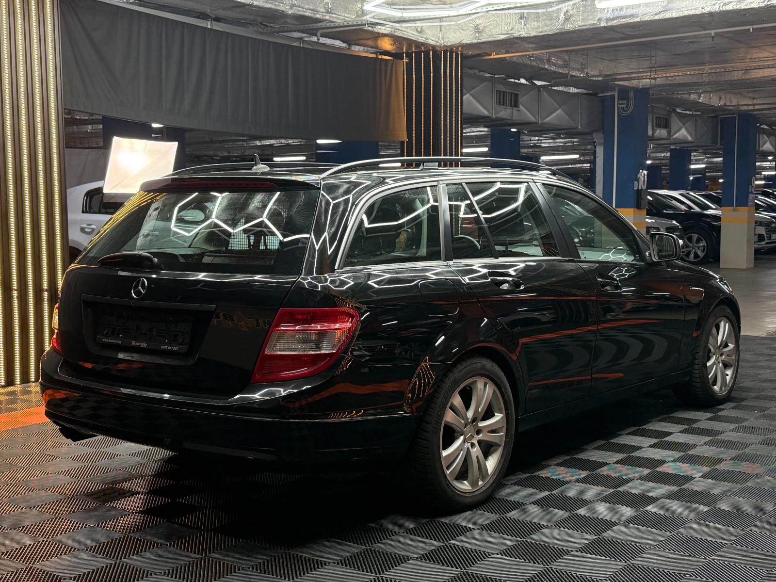 Mercedes-Benz C 180 Kompressor/Реални километри/ГАРАНЦИЯ 6 МЕСЕЦА , снимка 4 - Автомобили и джипове - 46715706