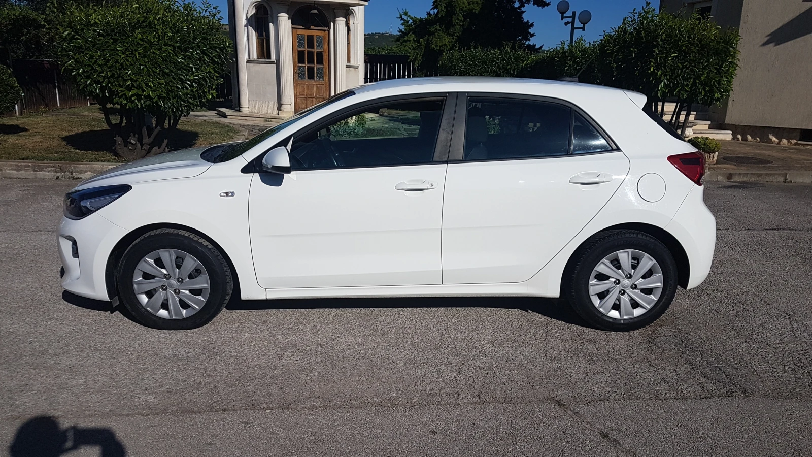 Kia Rio 1.4 16V80кс навигация - изображение 8