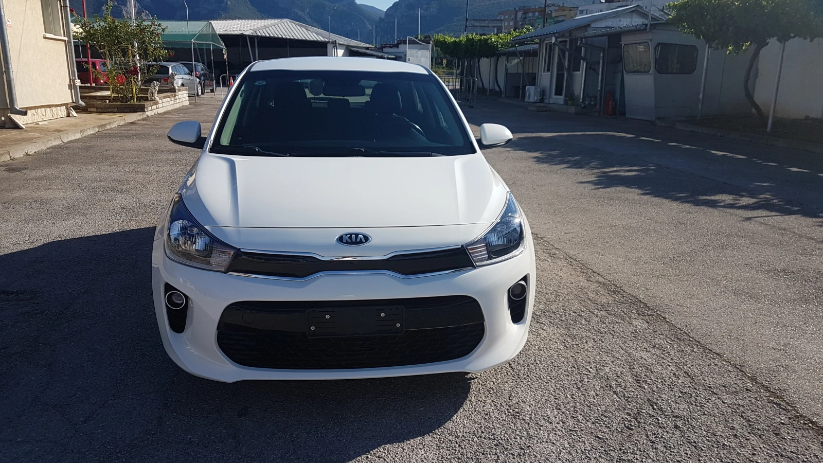 Kia Rio 1.4 16V80кс навигация - изображение 3