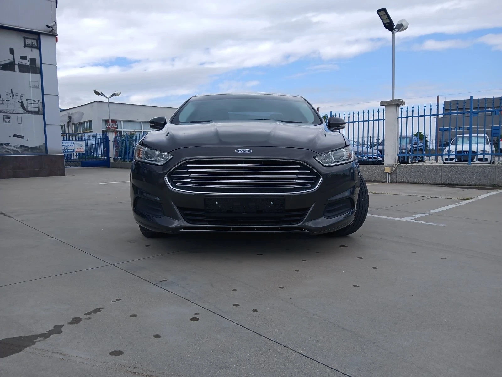 Ford Mondeo 2500 Se - изображение 2