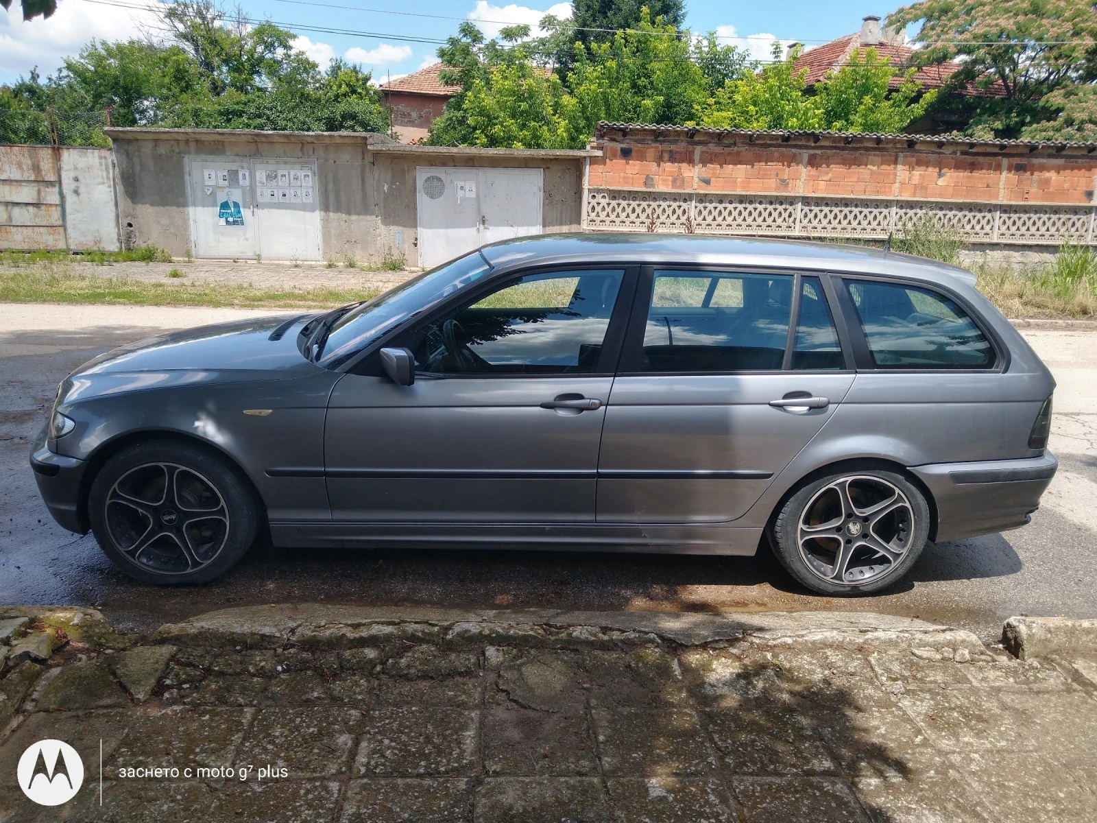 BMW 320  - изображение 4
