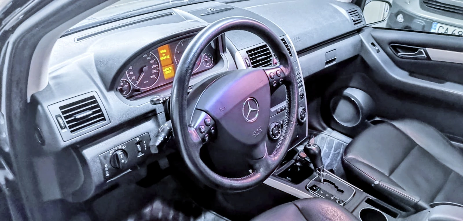 Mercedes-Benz A 200 W169 - изображение 3