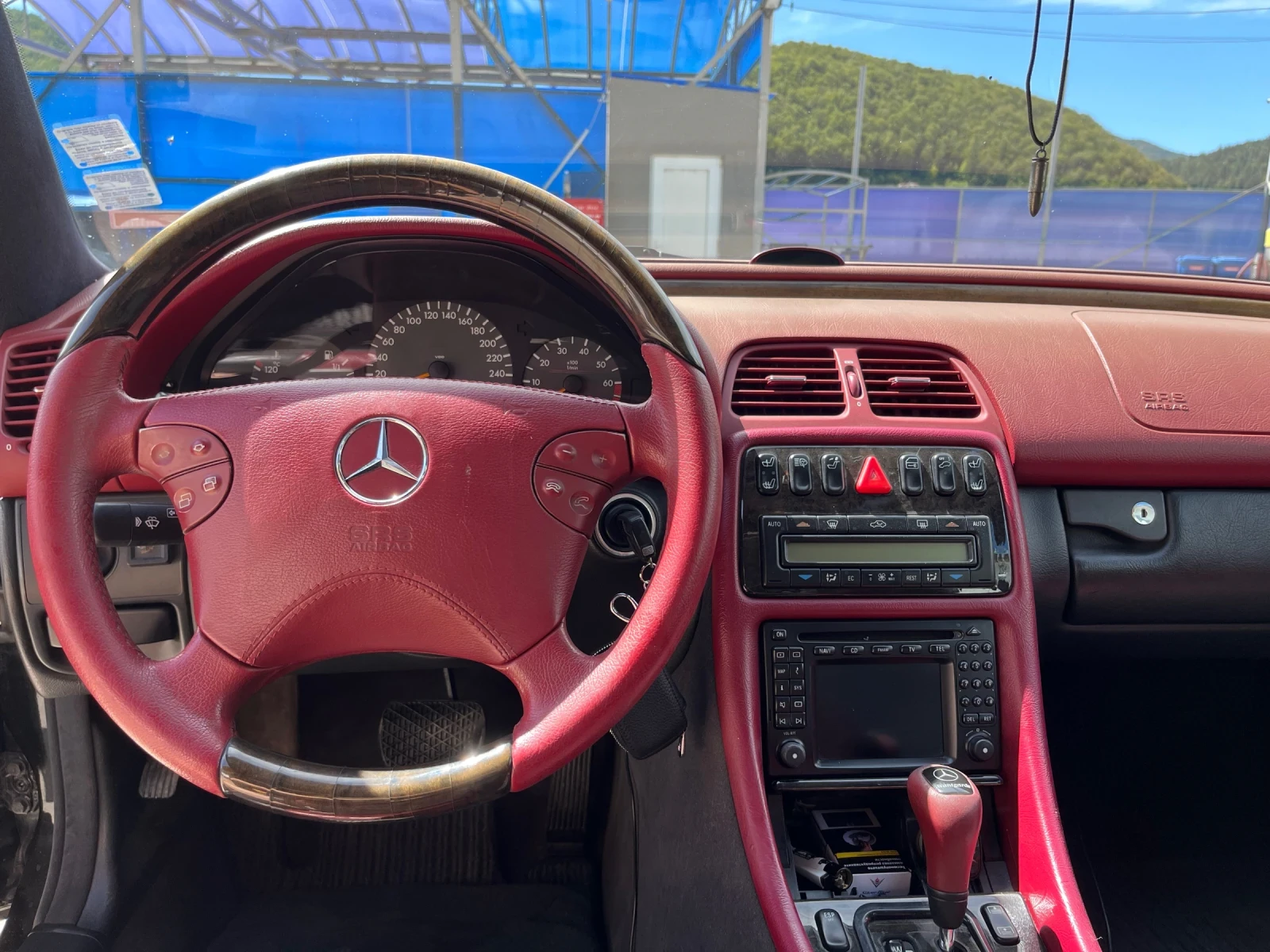 Mercedes-Benz CLK 320 Бензин/Газ avantgarde - изображение 10
