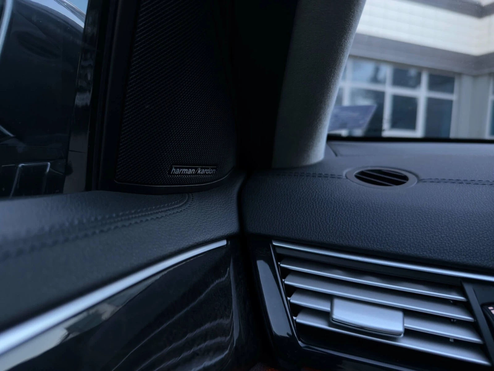 Mercedes-Benz E 350 AMG/4Matic/Ambient/Harman Kardon// | Mobile.bg   13