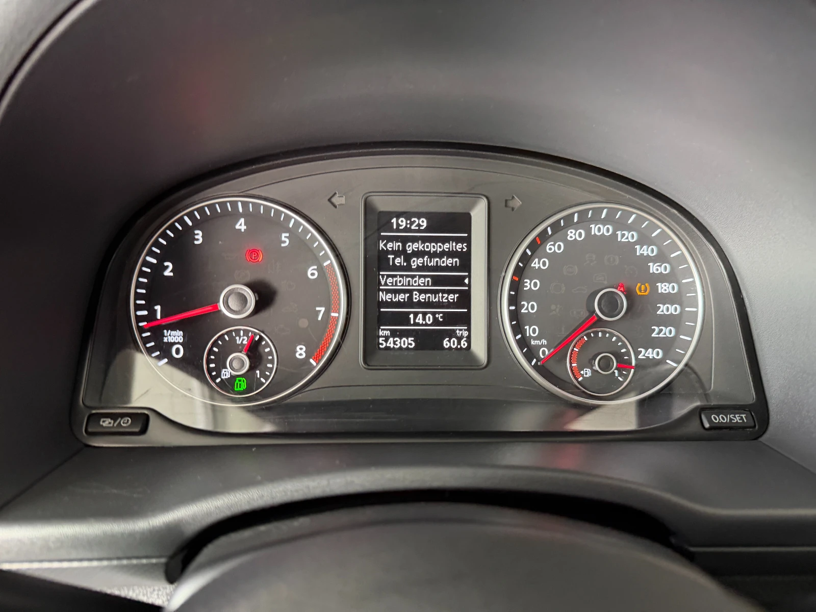 VW Caddy 2.0i* .*     VW | Mobile.bg   9