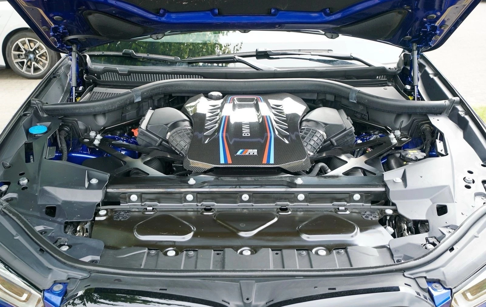 BMW X5M Competition xDrive - изображение 8